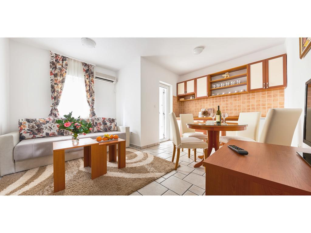 Blue Mare Apartment Petrovac Luaran gambar